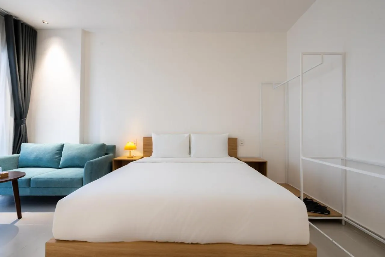 Peninsula Serviced Apartment Ho Chi Minh City 0*,  Vietnam