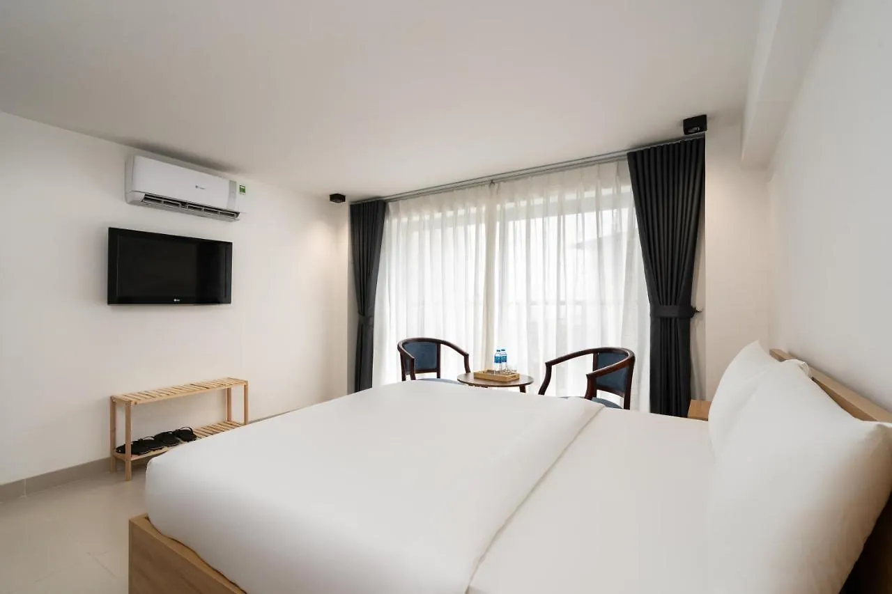 Peninsula Serviced Apartment Ho Chi Minh City 0*,